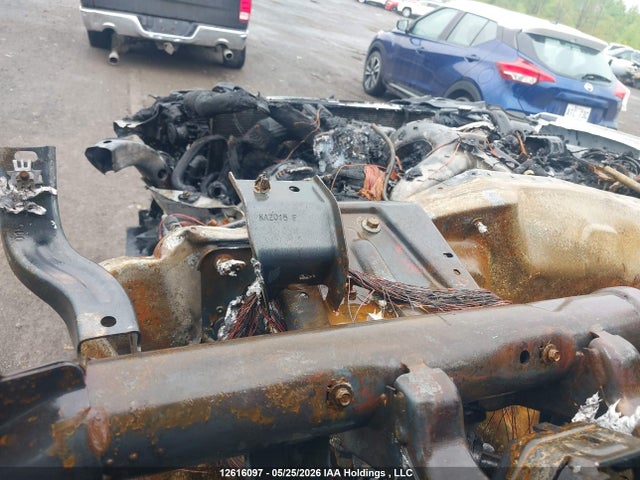 Ford F550 Super Duty 2025 1FDUF5HT5SDA00885 Image 7