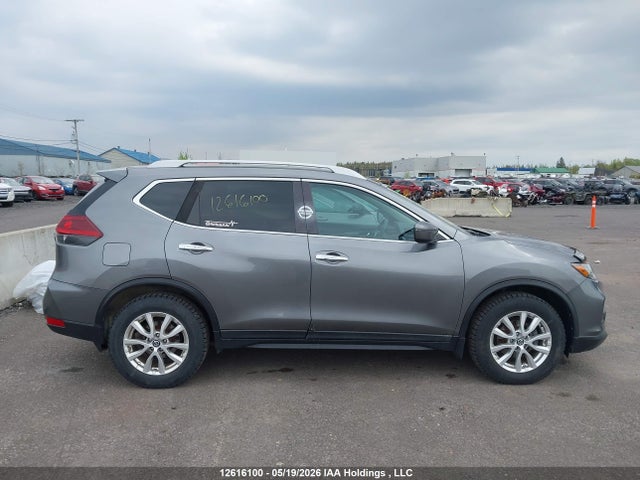 2020 Nissan Rogue S/sl/sv მანქანა იყიდება აუქციონზე, vin: 5N1AT2MT4LC712683, აუქციონის ნომერი: 12616100