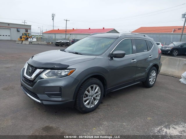 2020 Nissan Rogue S/sl/sv მანქანა იყიდება აუქციონზე, vin: 5N1AT2MT4LC712683, აუქციონის ნომერი: 12616100