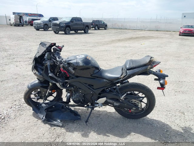 Yamaha Yzfr3 A 2023 MH3RH18N6PK002681 Image 13
