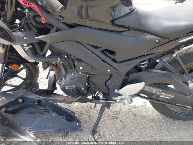Yamaha Yzfr3 A 2023 MH3RH18N6PK002681 Image 9