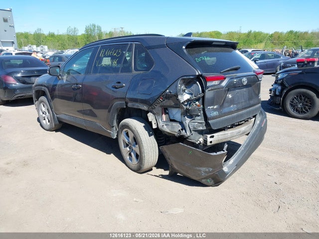 2021 Toyota Rav4 Xle/xle Premium მანქანა იყიდება აუქციონზე, vin: 2T3R1RFV4MC232146, აუქციონის ნომერი: 12616123