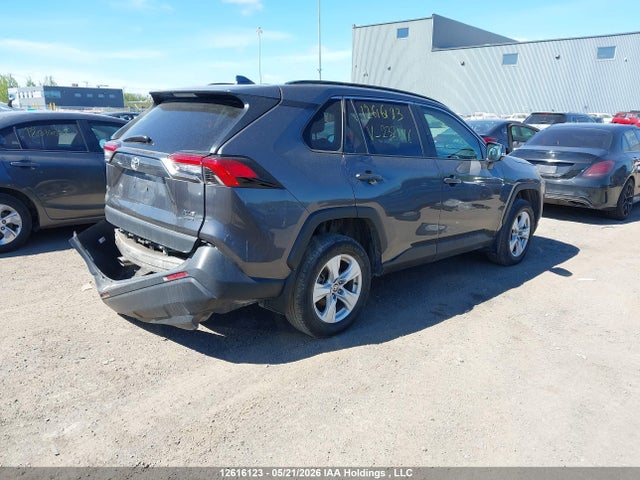 2021 Toyota Rav4 Xle/xle Premium მანქანა იყიდება აუქციონზე, vin: 2T3R1RFV4MC232146, აუქციონის ნომერი: 12616123