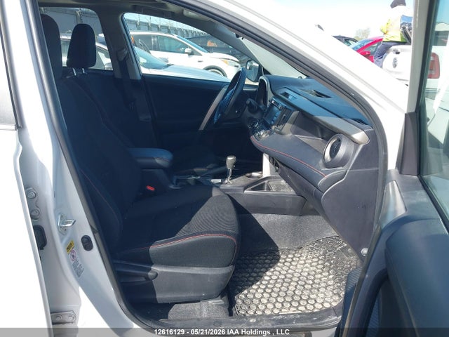 Auction sale of the 2015 Toyota Rav4 Xle, vin: 2T3RFREV0FW286323, lot number: 12616129