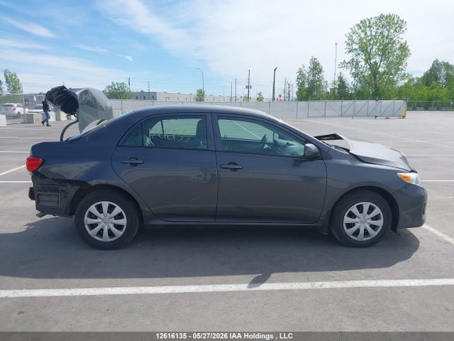 2013 Toyota Corolla S/le მანქანა იყიდება აუქციონზე, vin: 2T1BU4EE5DC074034, აუქციონის ნომერი: 12616135