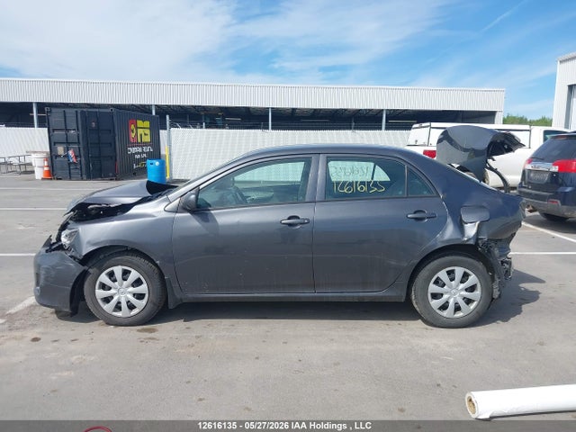 2013 Toyota Corolla S/le მანქანა იყიდება აუქციონზე, vin: 2T1BU4EE5DC074034, აუქციონის ნომერი: 12616135