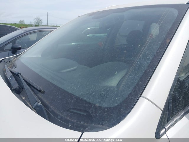 Subaru Forester 2014 JF2SJHPC7EH455121 Image 17