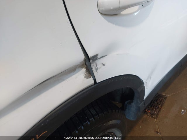 12616154 :رقم المزاد ، 2T3BFREV4JW703470 vin ، 2018 Toyota Rav4 Le مزاد بيع