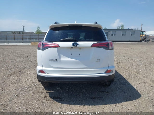 12616154 :رقم المزاد ، 2T3BFREV4JW703470 vin ، 2018 Toyota Rav4 Le مزاد بيع