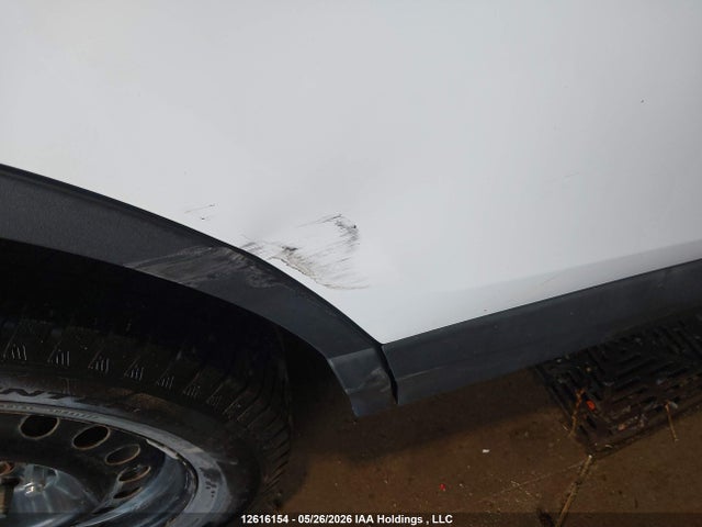 12616154 :رقم المزاد ، 2T3BFREV4JW703470 vin ، 2018 Toyota Rav4 Le مزاد بيع