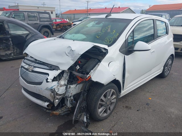 12616160 :رقم المزاد ، KL8CK6S0XFC743806 vin ، 2015 Chevrolet Spark Ev 1lt مزاد بيع