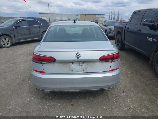 Volkswagen Passat Highline 2021 1VWBA7A30MC008835 Image 15