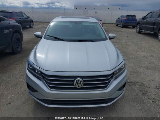 Volkswagen Passat Highline 2021 1VWBA7A30MC008835 Image 6