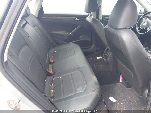 Volkswagen Passat Highline 2021 1VWBA7A30MC008835 Image 8