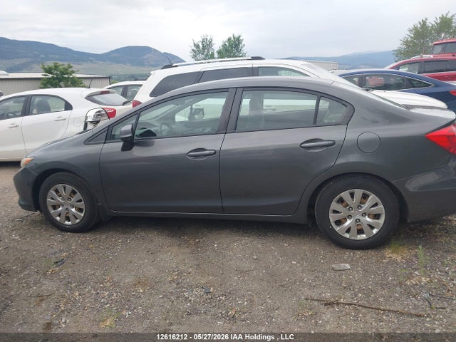 Продажа на аукционе авто 2012 Honda Civic Lx, vin: 2HGFB2E42CH010039, номер лота: 12616212