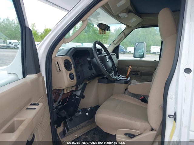 2012 Ford Econoline E350 Super Duty Ctway Van მანქანა იყიდება აუქციონზე, vin: 1FDWE3FS5BDB28036, აუქციონის ნომერი: 12616214