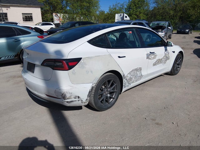 Tesla MODEL 3 2023 LRW3E1FA8PC876311 Image 4
