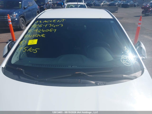 2013 Hyundai Accent Gl მანქანა იყიდება აუქციონზე, vin: KMHCT5AE5DU124061, აუქციონის ნომერი: 12613403