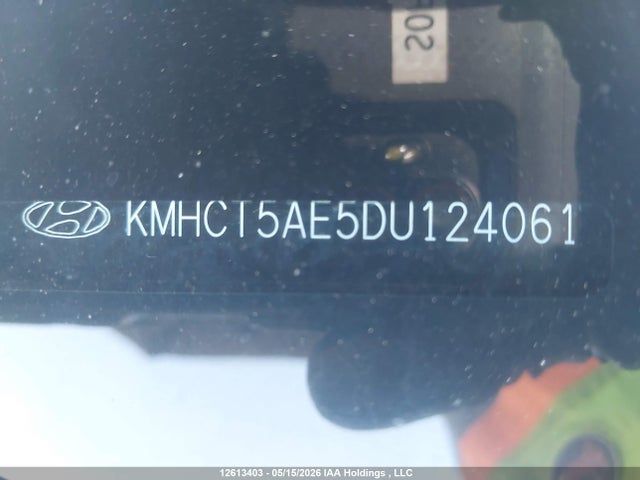 2013 Hyundai Accent Gl მანქანა იყიდება აუქციონზე, vin: KMHCT5AE5DU124061, აუქციონის ნომერი: 12613403