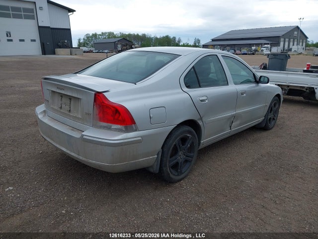12616233 :رقم المزاد ، YV1RS592062540636 vin ، 2006 Volvo S60 مزاد بيع