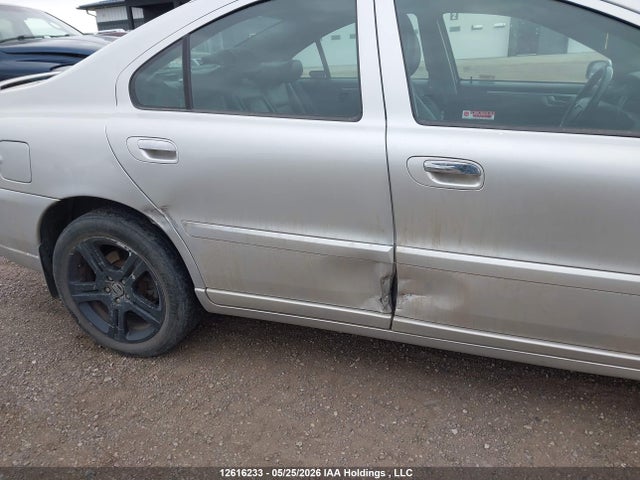 12616233 :رقم المزاد ، YV1RS592062540636 vin ، 2006 Volvo S60 مزاد بيع
