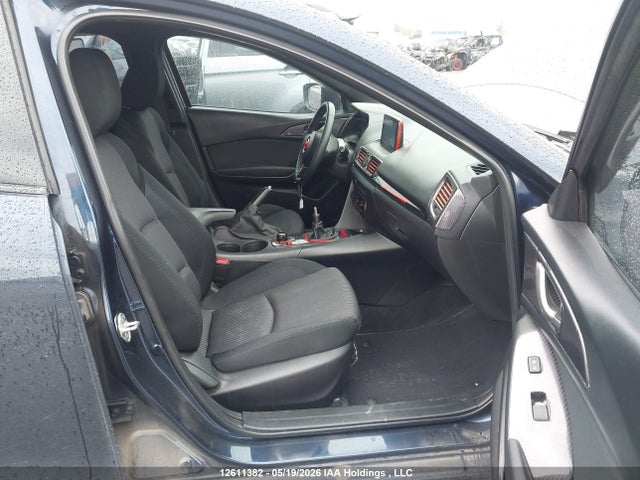 3MZBM1L7XFM142130 Mazda Mazda3 Gs