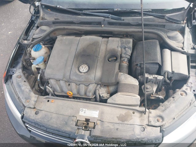 2011 Volkswagen Jetta 2.5l Comfortline/2.5l Sportline მანქანა იყიდება აუქციონზე, vin: 3VWDX7AJ7BM374096, აუქციონის ნომერი: 12609175