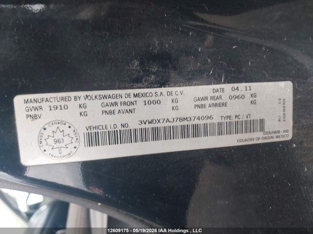 2011 Volkswagen Jetta 2.5l Comfortline/2.5l Sportline მანქანა იყიდება აუქციონზე, vin: 3VWDX7AJ7BM374096, აუქციონის ნომერი: 12609175