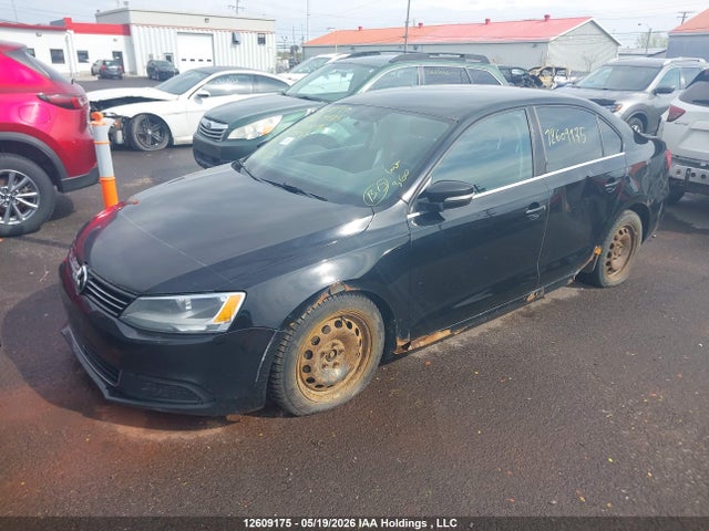2011 Volkswagen Jetta 2.5l Comfortline/2.5l Sportline მანქანა იყიდება აუქციონზე, vin: 3VWDX7AJ7BM374096, აუქციონის ნომერი: 12609175