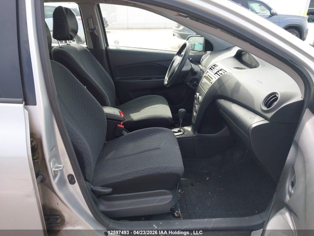 12597493 :رقم المزاد ، JTDBT903491335798 vin ، 2009 Toyota Yaris مزاد بيع