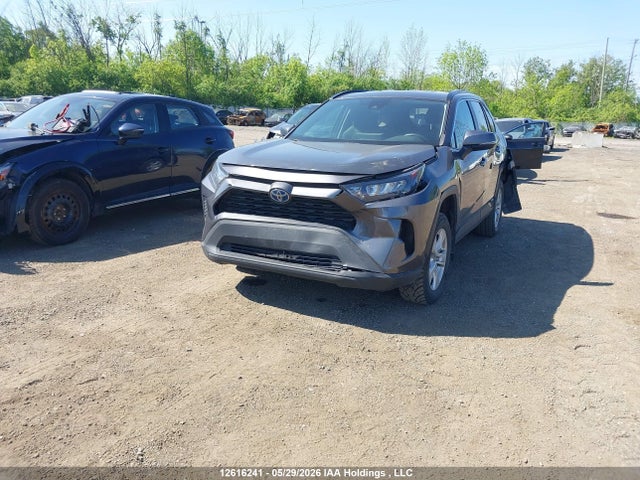 Продажа на аукционе авто 2023 Toyota Rav4 Hybrid, vin: 2T3BWRFV3PW152942, номер лота: 12616241
