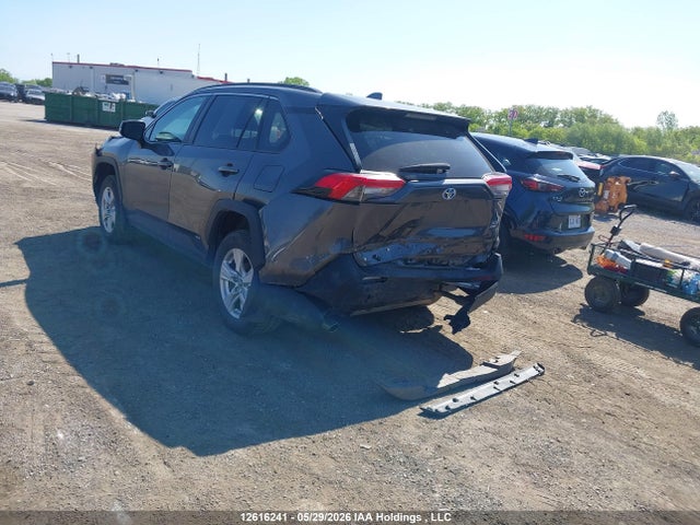 Продажа на аукционе авто 2023 Toyota Rav4 Hybrid, vin: 2T3BWRFV3PW152942, номер лота: 12616241