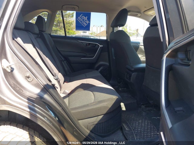 Продажа на аукционе авто 2023 Toyota Rav4 Hybrid, vin: 2T3BWRFV3PW152942, номер лота: 12616241