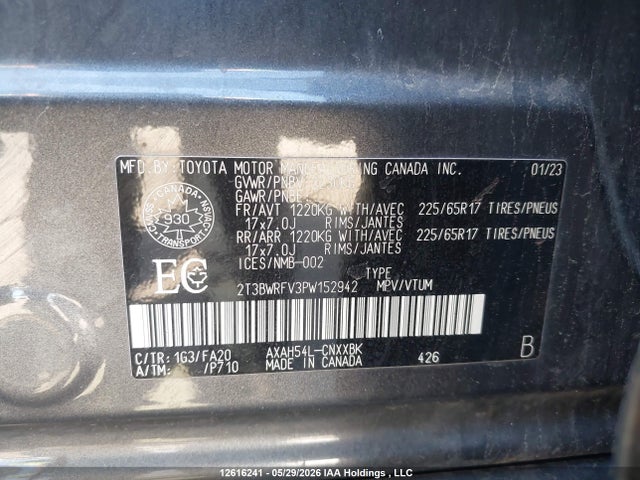 Продажа на аукционе авто 2023 Toyota Rav4 Hybrid, vin: 2T3BWRFV3PW152942, номер лота: 12616241
