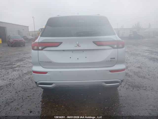 Продажа на аукционе авто 2024 Mitsubishi Outlander Se/ralliart, vin: JA4T5VA9XRZ628532, номер лота: 12616251