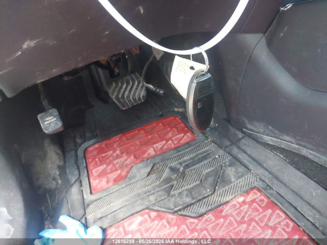12616259 :رقم المزاد ، 5N1AT2MV0HC756947 vin ، 2017 Nissan Rogue Sv/sl مزاد بيع