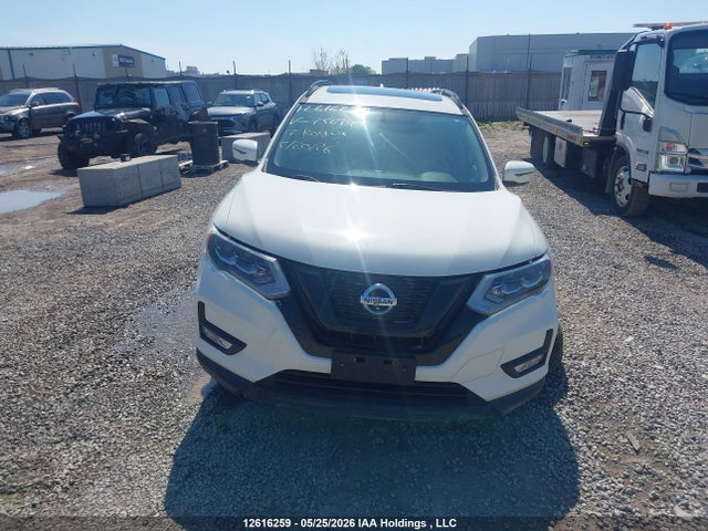 12616259 :رقم المزاد ، 5N1AT2MV0HC756947 vin ، 2017 Nissan Rogue Sv/sl مزاد بيع