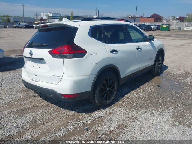 12616259 :رقم المزاد ، 5N1AT2MV0HC756947 vin ، 2017 Nissan Rogue Sv/sl مزاد بيع