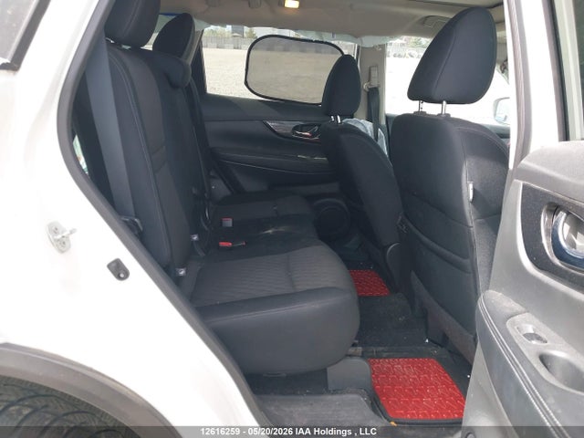 12616259 :رقم المزاد ، 5N1AT2MV0HC756947 vin ، 2017 Nissan Rogue Sv/sl مزاد بيع