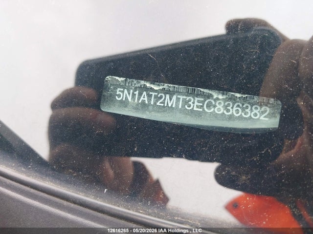 12616265 :رقم المزاد ، 5N1AT2MT3EC836382 vin ، 2014 Nissan Rogue مزاد بيع