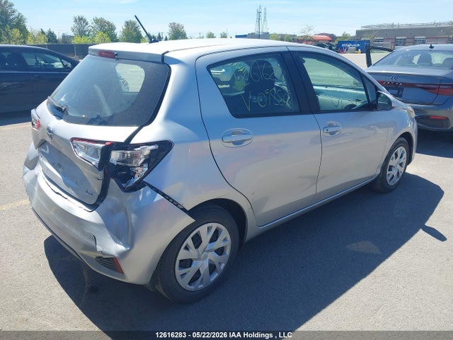 VNKKTUD37JA095509 Toyota YARIS LE