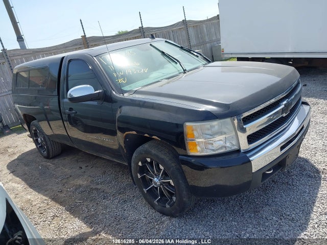 Продажа на аукционе авто 2011 Chevrolet Silverado K1500 Ls, vin: 1GCNKRE08BZ193218, номер лота: 12616285