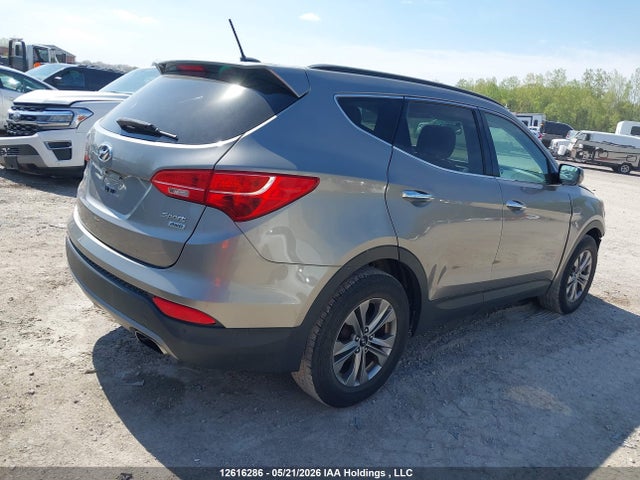 2016 Hyundai Santa Fe Sport მანქანა იყიდება აუქციონზე, vin: 5XYZUDLB2GG306069, აუქციონის ნომერი: 12616286