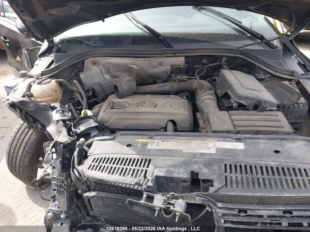 WVGJV7AX8FW581565 Volkswagen Tiguan S/se/sel/r-line