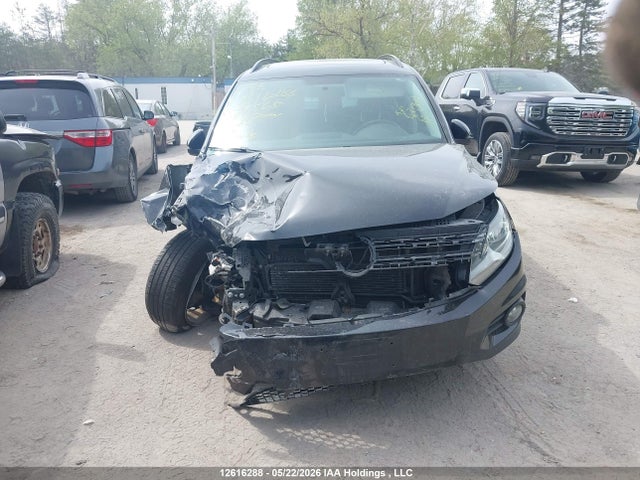 WVGJV7AX8FW581565 Volkswagen Tiguan S/se/sel/r-line