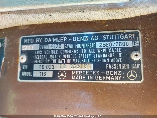 12616296 :رقم المزاد ، 12065181 vin ، 1977 Mercedes-benz  مزاد بيع