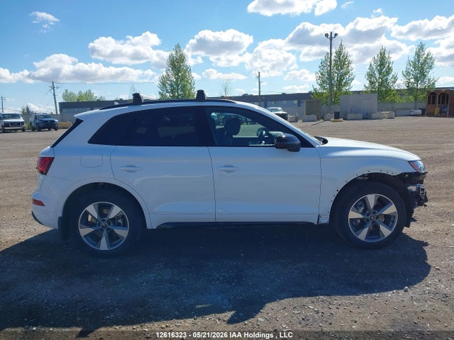 WA1AAAFY0R2087799 Audi Q5 Komfort 45