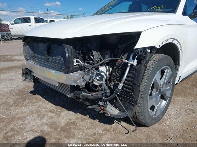 WA1AAAFY0R2087799 Audi Q5 Komfort 45