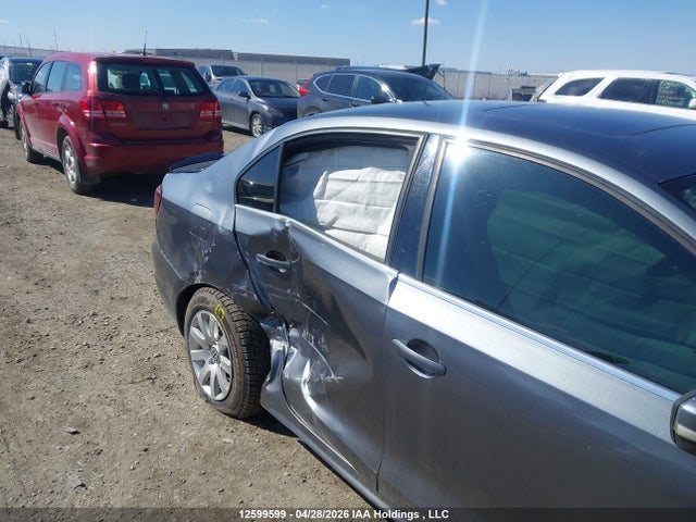 3VWB07AJ0EM406788 Volkswagen Jetta 1.8 Tsi Comfortline