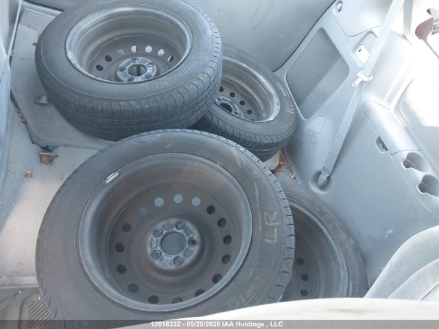 2004 Toyota Sienna Ce მანქანა იყიდება აუქციონზე, vin: 5TDZA29C24S162342, აუქციონის ნომერი: 12616332